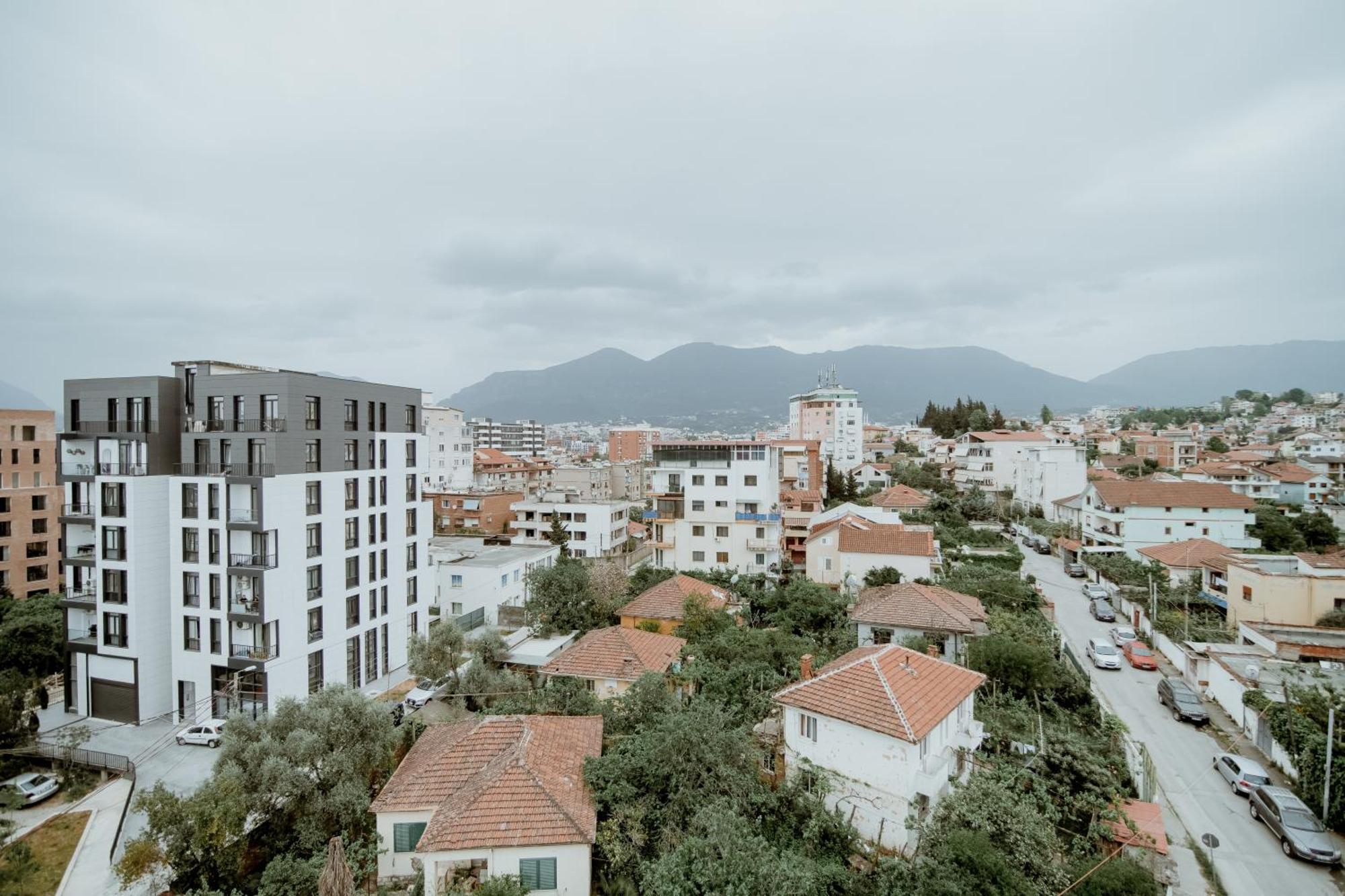 Pretty Smart Appartment Tiranë Luaran gambar